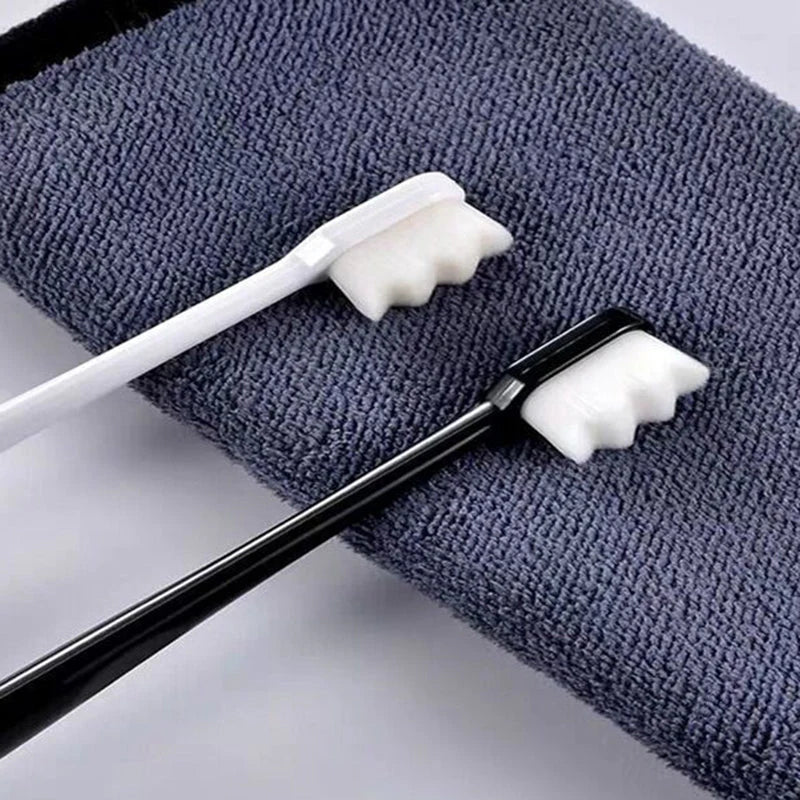 Oral Max NanoClean - Escova de Dentes com NanoTecnologia - Restaura e Clareia os Dentes - COMPRE 1, LEVE 2 (SÓ HOJE) 🔥